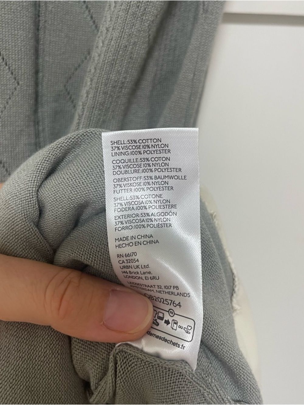 Urban Outfitters Kimchi Blue Tessa Tiered Ruffle Sweater Tank Mini Dress sz L - Picture 7 of 12